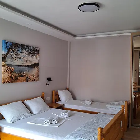 Apartments Srzentic Petrovac Exterior photo