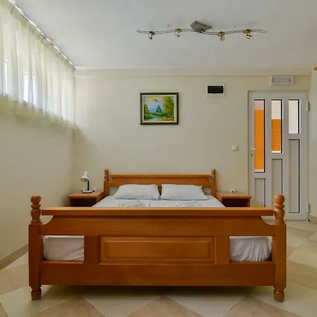 Apartments Srzentic Petrovac Exterior photo
