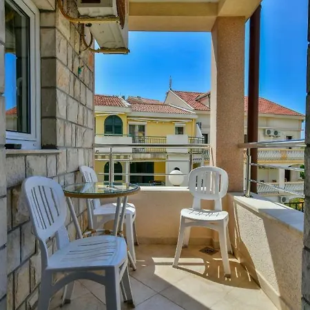 Apartments Srzentic Petrovac Exterior photo