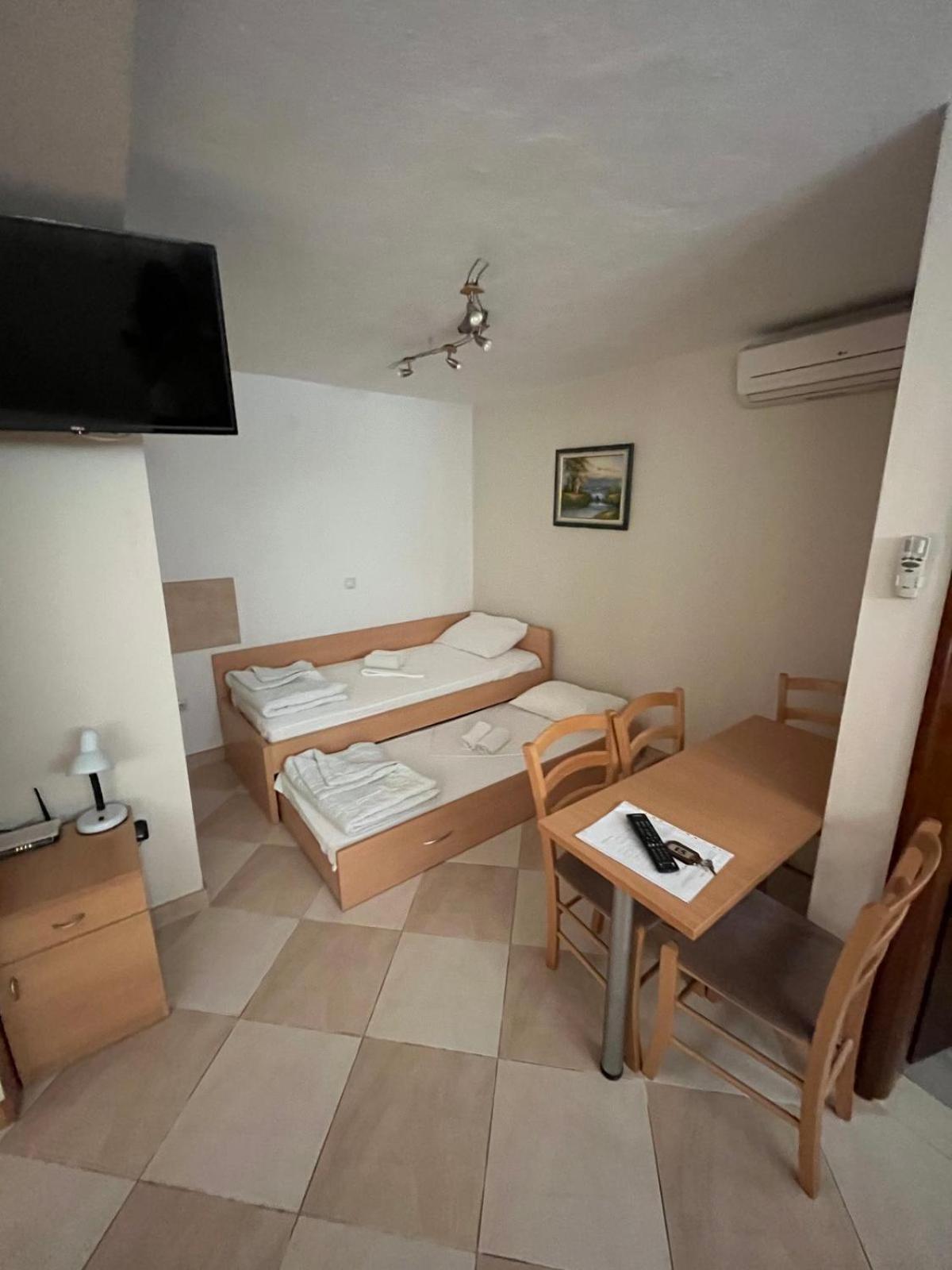 Srzentic Apartman Petrovac