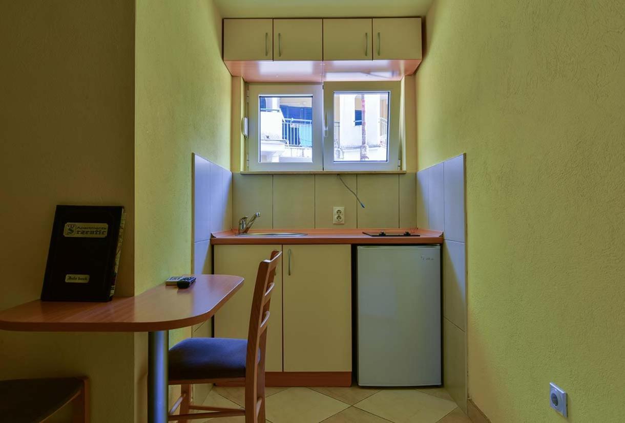 斯森迪克公寓式酒店 公寓 Petrovac