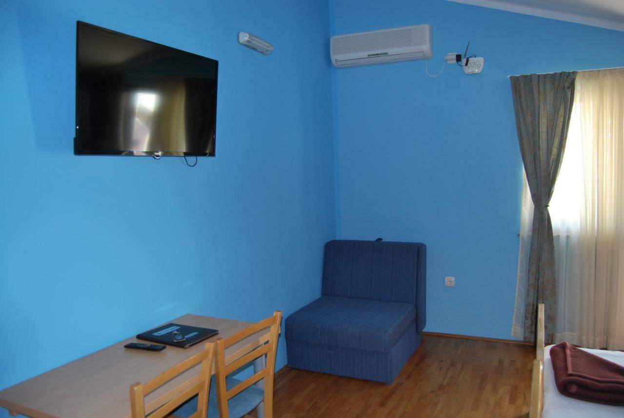 斯森迪克公寓式酒店 Petrovac